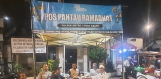 Polsek Tanah Abang Laksanakan Monitoring Pos Pantau Ramadhan Malam ke-17 di Kebon Kacang