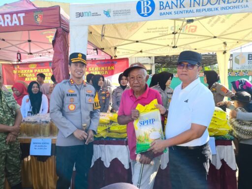 Gerakn Pangn Murah Serentak Digelar di Taman Kota Liwa, Bantu Masyarakat Dapatkan Bapokting Lebih Terjangkau