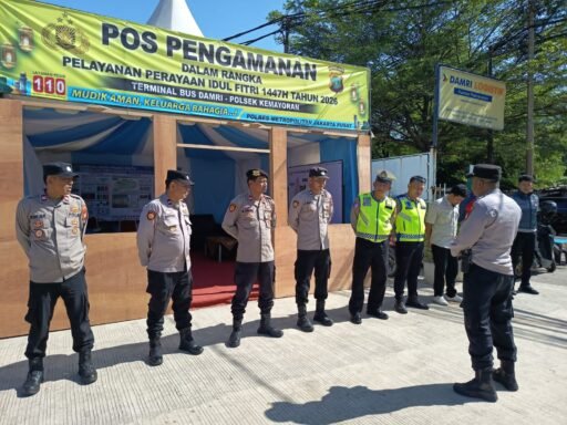Mudik Aman, Keluarga Bahagia: Polri Perkuat Pengamanan di Terminal DAMRI Kemayoran Saat Ramadhan
