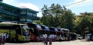 Polres Lamongan Beri Pengamanan Kepulangan 868 Santri Ponpes Sunan Drajat Jelang Idul Fitri