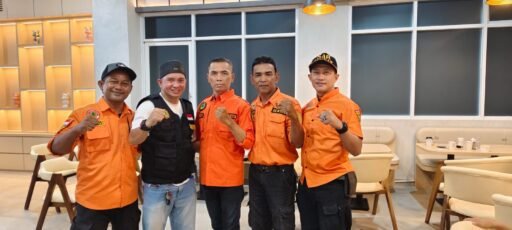 Satgas Inti Prabowo dan RENTAN Berbagi Takjil serta Buka Puasa Bersama