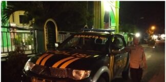 Personil Polsek Ngimbang Gelar Patroli pengamanan Sholat Subuh Guna Cegah Kriminalitas