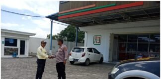 Polsek Ngimbang Gelar Patroli Harkamtibmas Menjelang Ramadha Guna Cegah Kriminalitas di Siang Hari