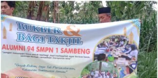 Alumni SMPN 1 Sambeng Tahun 1994 melaksanakan Bukber Dan Berbagi Takjil untuk Pengguna Jalan