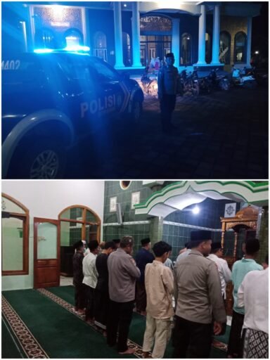 Personil Polsek Ngimbang Gelar Patroli pengamanan Sholat Taraweh Guna Cegah Kriminalitas