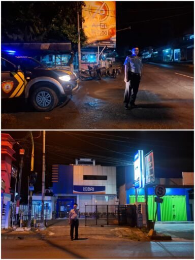 Polsek Ngimbang Gelar Patroli Blue Light Guna Cegah Kriminal Dan 4C Pada Ramadhan 1447 H