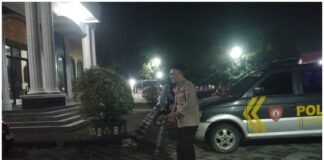 Guna Cegah 3 C Polsek Ngimbang Gelar Patroli pengamanan Saat Sholat Subuh Menjelang Ramadhan