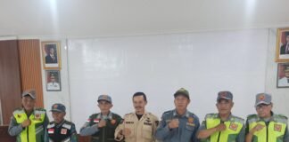 APDESI Deden Toha, ST. M. Ip. Wakili 14 Kades Se-Kecamatan Ciparay Hadiri “APEL SIAGA” Malam Takbiran 1447 H.