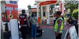 Kapolsek Ngimbang Gelar Patroli Harkamtibmas Paska Lebaran Idul Fitri 1447 H di Siang Hari