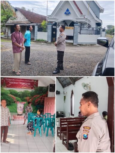 Personil Polsek Ngimbang Gelar Pengamanan Ibadah Minggu Pagi Di Gereja GKJTU Dan GJWI Desa Ngasemlemahbang