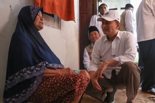 Achmad Dimyati Natakusumah Salurkan Bantuan Renovasi RTLH untuk Lansia di Tangerang