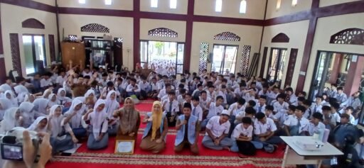 SMK Negeri 7 Pandeglang Terima Pendidikan Antikorupsi dari Pemprov Banten