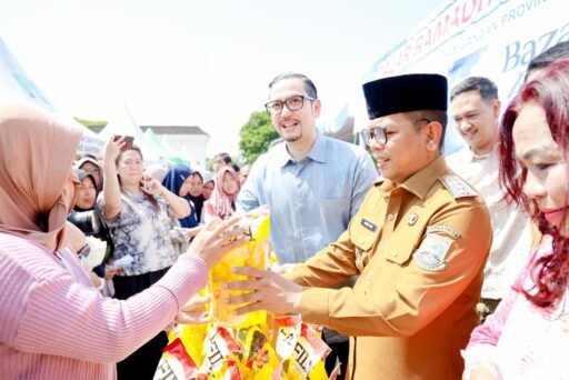 Antusias Warga Serang Membludak di Bazar Ramadan 1447 H Pemprov Banten