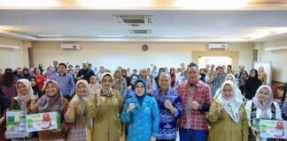 Tinawati Andra Soni Dorong Ibu Rumah Tangga Kembangkan Usaha Ekonomi Kreatif