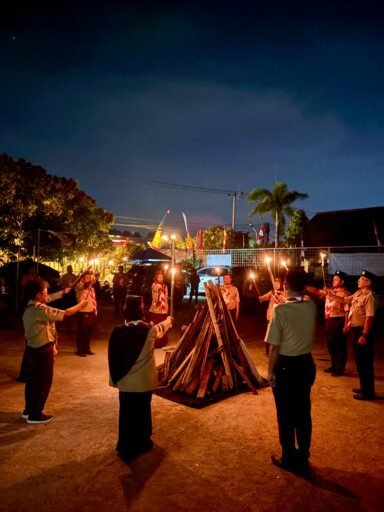 KML Kwarcab Subang di Patokbeusi Resmi Ditutup, Api Unggun Jadi Simbol Semangat Pembina