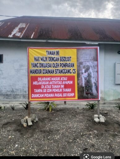 UDUT MANOTAR SITANGGANG PAMERKAN BANNER PROVOKATIF INTIMIDATIF DI WAG EVERLASTING-SAMOSIR