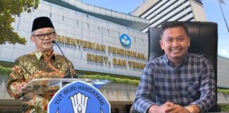 Dukung Penggunaan HP di Sekolah, HIMA – KRS : Langkah Maju Pendidikan Era Digital