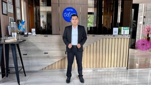 Wajah Baru, Semangat Baru: Muhamad Muamar Khadafi Pimpin Dafam Pacific Caesar Surabaya