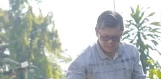 Subang Resik Ngahiji: Wabup Agus Masykur Pimpin Gotong Royong Bersihkan Masjid Agung Al Musabaqoh