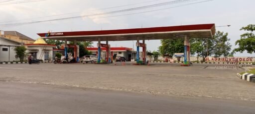Upah Rp1 Juta di SPBU Jombang Disorot, Dugaan Pelanggaran UMK Mencuat
