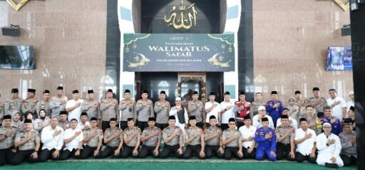Kapolda Sumsel Titip Doa Kamtibmas Melalui Personel yang Berangkat Haji 2026