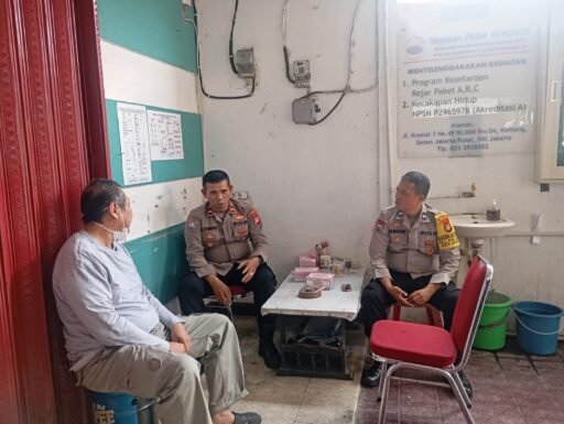 Polisi Sambangi Warga Kwitang, Ingatkan Antisipasi Curanmor hingga Kebakaran