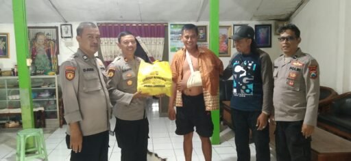 Polsek Ngimbang Gelar Mitigasi dan Silaturahmi Ke Anggota Polri Yang Mengalami Sakit