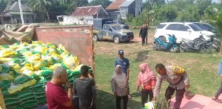 Tekan Harga, Bantu Rakyat: GPM Polres Ogan Ilir Jual 8,5 Ton Beras ke Masyarakat