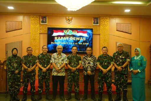 Pangdam II/Sriwijaya Pimpin Rapat Dewan Pengawas BLU Rumkit AK Gani, Tekankan Optimalisasi Layanan Kesehatan