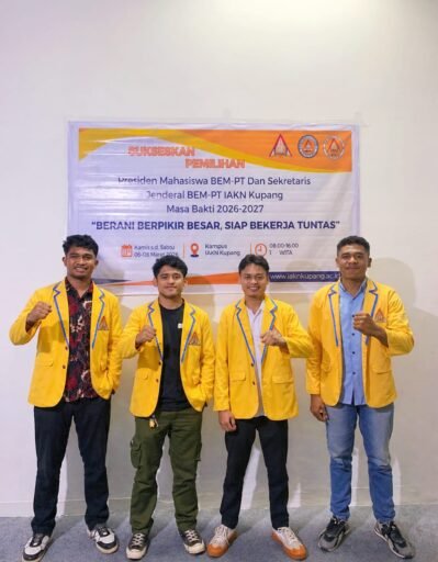 Sadis Mahasiswa IAKN Kupang Melawan Penonaktifan Dosen Belum Cukup Keadilan Harus Tuntas!