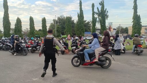 Penertiban Parkir di Kawasan Kuliner Unsri Indralaya, Polisi Antisipasi Kemacetan dan Pencurian R2 (Curanmor)