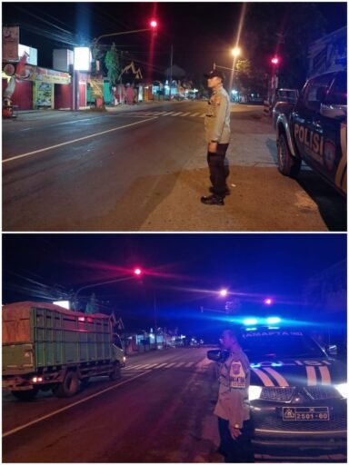 Pastikan Wilayah Ngimbang Tetap Kondusif Polsek Ngimbang Gelar Patroli Blue Light Cegah 4C Di Malam Hari