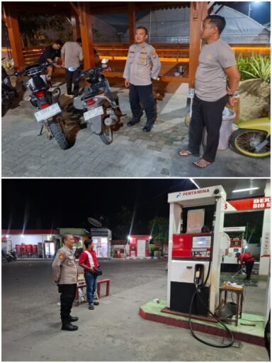 Pastikan Wilayah Ngimbang Tetap Kondusif Polsek Ngimbang Gelar Patroli Blue Light Cegah 4C Di Malam Hari