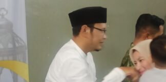 Rubby Nur Habibi, SH. M. Ip. Kades Ciheulang FEAT Neng Arlin Ketua TP PKK Desa Ciheulang Halal Bihalal 1447 H