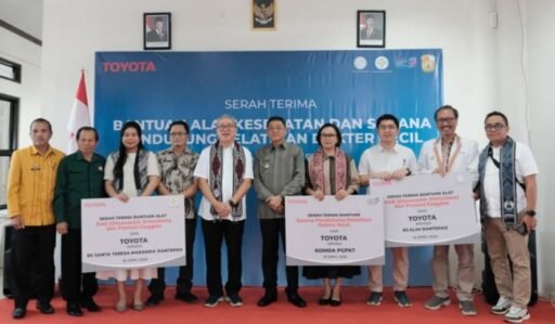 Dua Rumah Sakit di Toraja Utara Terima CSR, Bupati: Sinergitas itu Penting Dalam Pelayanan