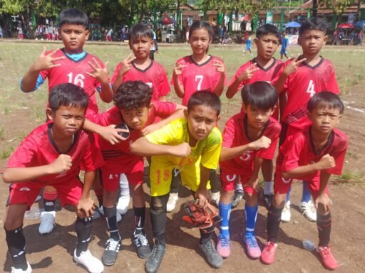 Putri, Bela Team Sepakbola SDN Sapan Pada O2SN 63 SDN Se-Kec.Ciparay Selasa,21-23 April 2026 Stadion Barujati
