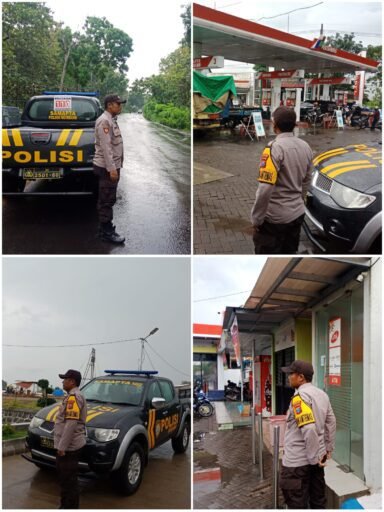 Polsek Ngimbang Gelar Patroli Harkamtibmas Di Obvit Guna Cegah Kriminalitas Dan Premanisme