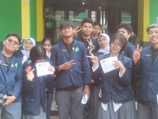 Ridwan, S. Pd. Guru SMA 1 Balong Gede Bandung, EDUFAIR Siswa Lanjutkan Studi di SMA Pasundan 1 Balong Gede