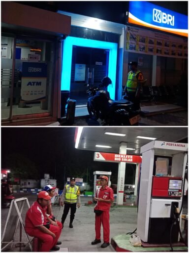 Polsek Ngimbang Gelar Patroli Blue Light Guna Menjaga Siskamtibmas Di wilayah Ngimbang