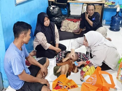 Tinawati Andra Soni Beri Dukungan untuk Balita Penderita Tumor Ganas Asal Pandeglang