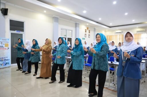 PKK Mengajar di SMKN 2 Pandeglang Dorong Lingkungan Ramah Anak Anti-Bullying di Sekolah