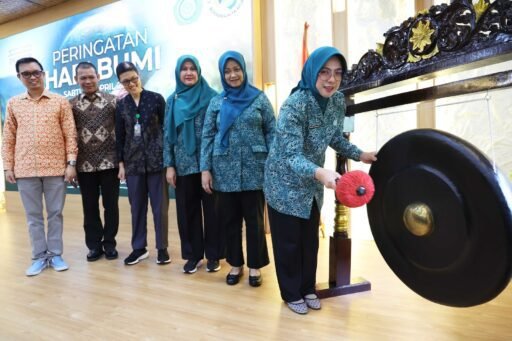 Peringati Hari Bumi, Ketua TP PKK Banten Ajak Gerakan Bersama Jaga Lingkungan dari Keluarga