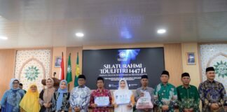 Silaturahmi Idul Fitri, Gubernur Andra Soni Ajak Muhammadiyah Perkuat Generasi Muda