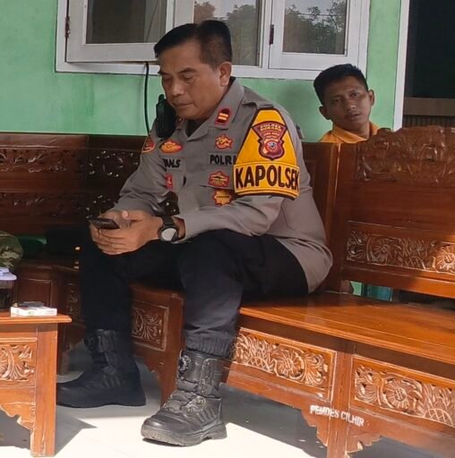 Kapolsek Blanakan Iptu Yayan Setiawan Minta Masyarakat Waspada Modus Begal Berklebat Kostum Pocong