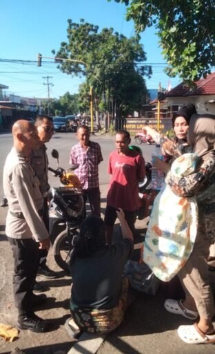 Tabrak Lari Ibu dan Bayi , Pengendara Kabur di Lampu Merah Simpang Pagutan