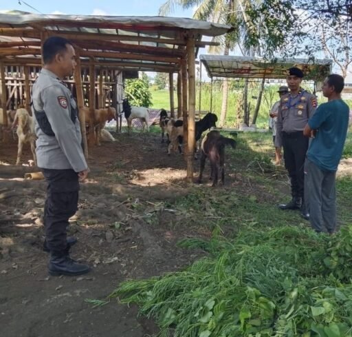 Jelang Idul Adha, Polsek Ampenan Intensifkan Patroli di Lokasi Penjualan Hewan Kurban