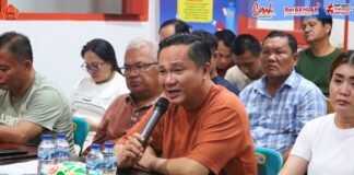 Bupati Nias Barat dengar keluhan Warga Hinako kec.sirombu.