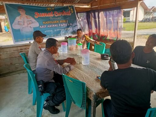 Jumat Curhat: Cara Polsek Bunut ‘Spill’ Solusi Sambil Jaga Keamanan Warga