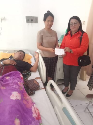 Gempar Di tengah-tengah Masyarakat Kepedulian Bang YD,Jadi Penguat Bagi Keluarga Ade Baktian Ziliwu
