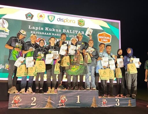 Anggota Polsek Solokuro Raih Medali Emas di Kejuaraan Nasional Atletik Blitarian Open III 2026